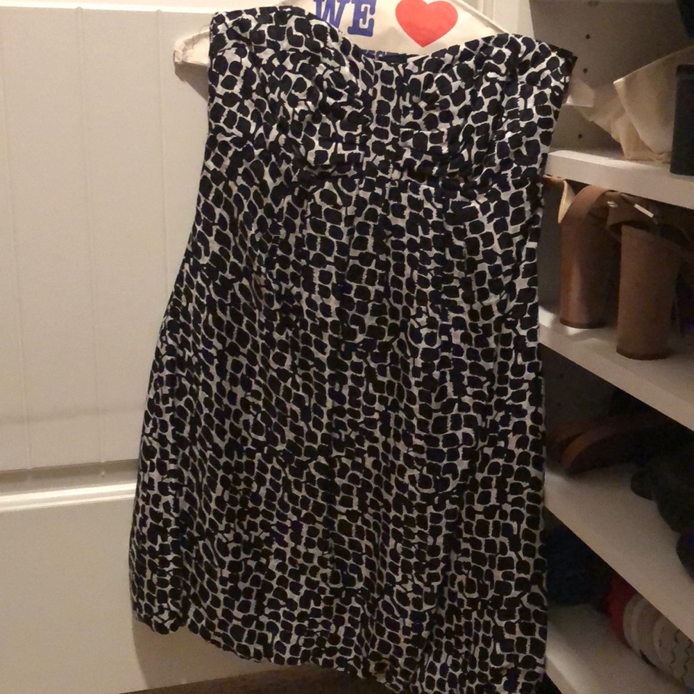 White House|Black Market blk/white strapless dress